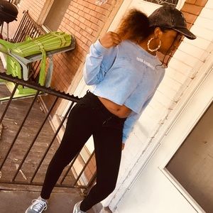 Meet your Posher, Emani